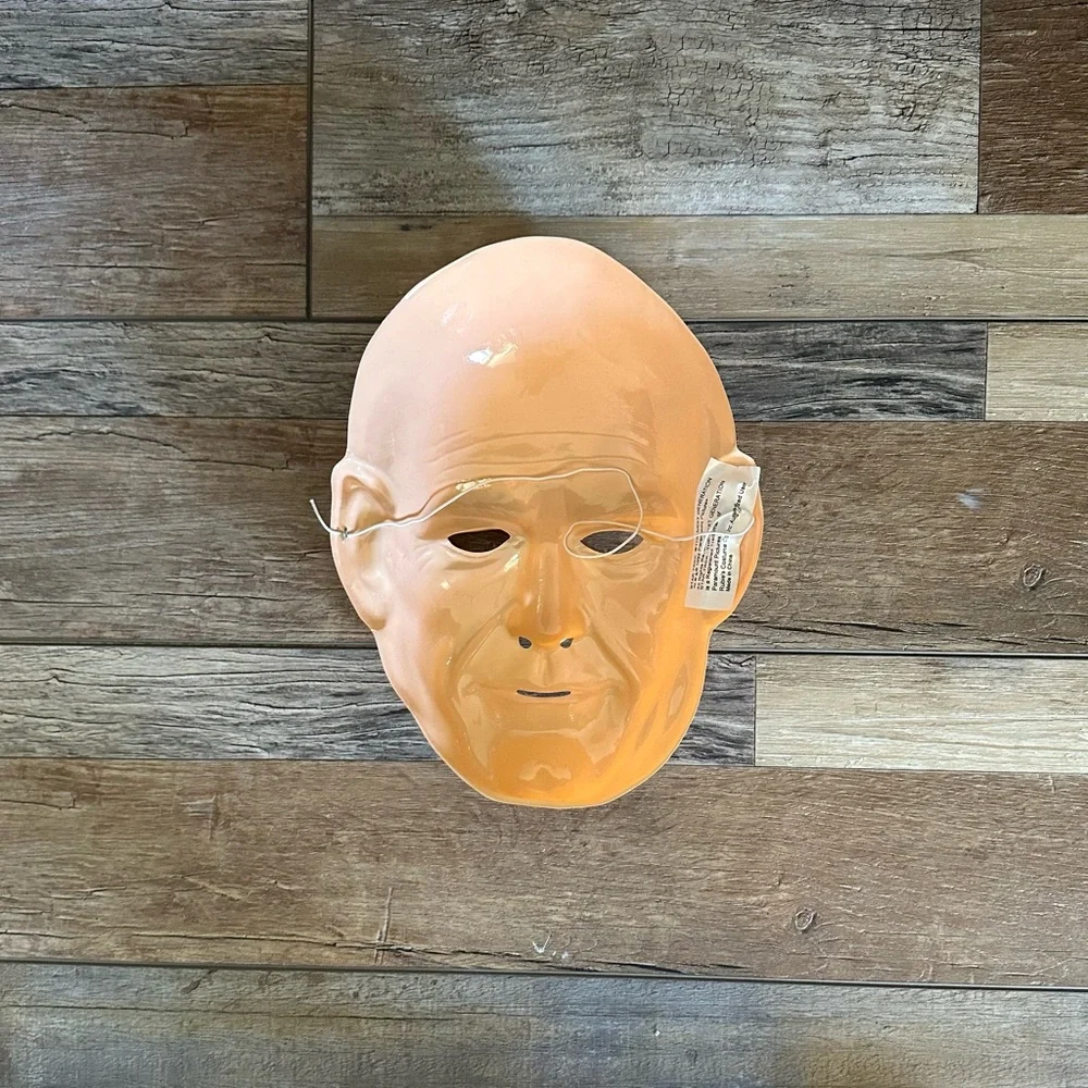 NEW STAR TREK MASK “ JEAN- LUC-PICARD” TREKKIES DEEP SPACE 9